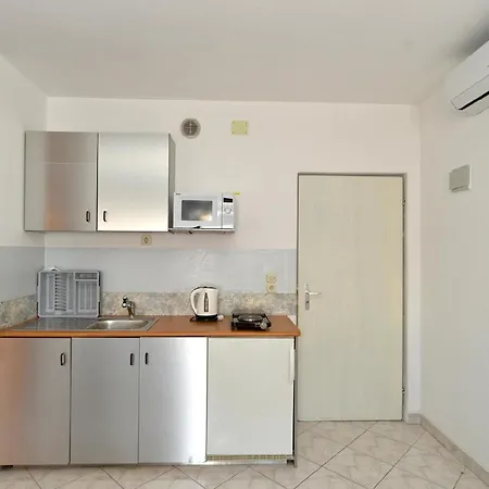 Fuer 3 Personen Ca 30 Qm In Fazana-surida, Istrien Istrische Riviera * שטיניאן